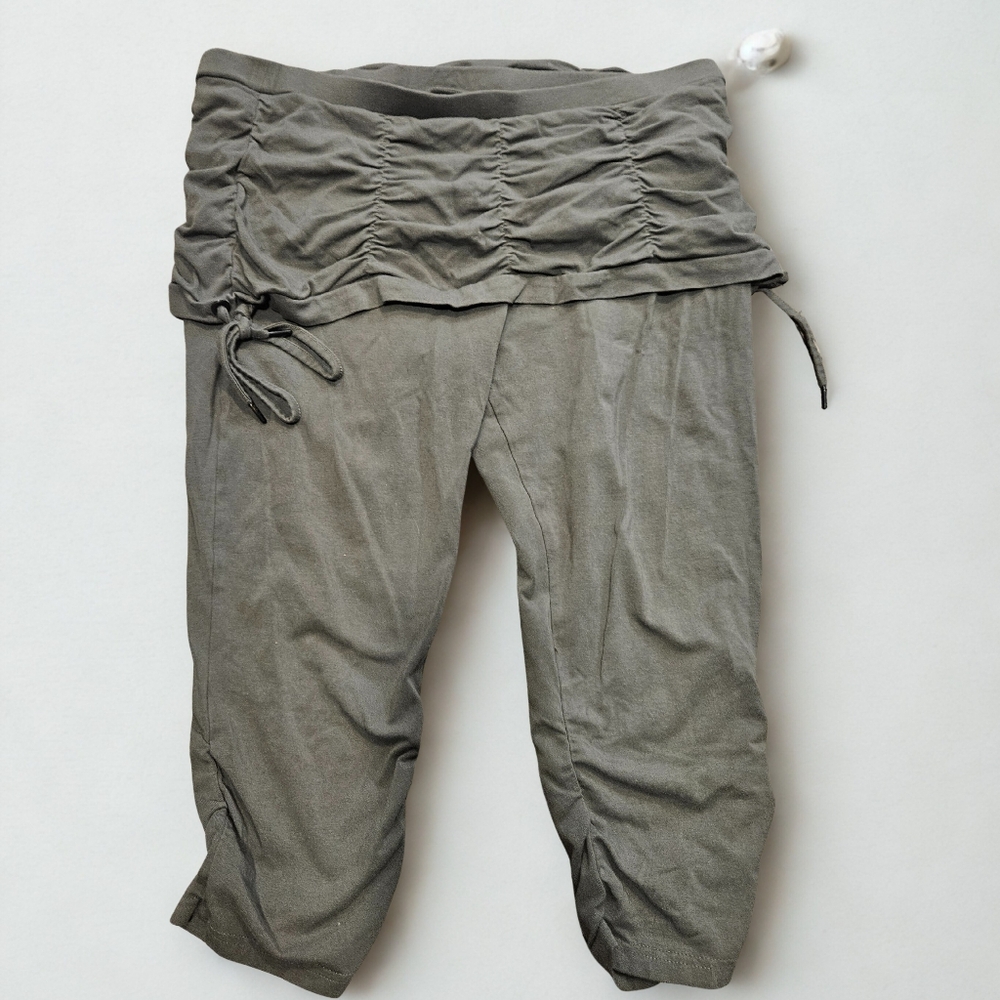 Nomads Hempwear Ruched Olive Green Capri Pants